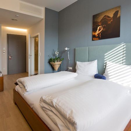 Hotel Lava Inn - 24 H Check-In - Naehe Lkh, Landeskrankenhaus, Feldbach Exteriör bild